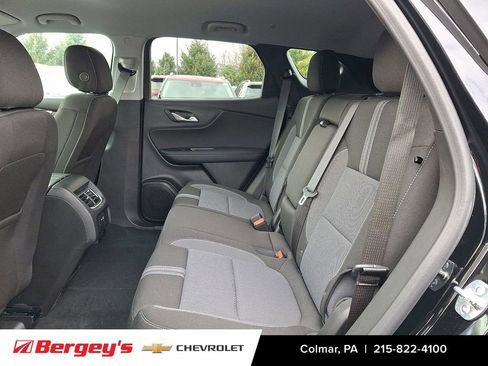 New 2025 Chevrolet Blazer LT w/ Convenience Package image 7