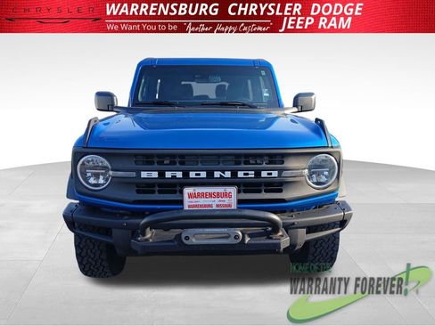 Used 2024 Ford Bronco Black Diamond image 10