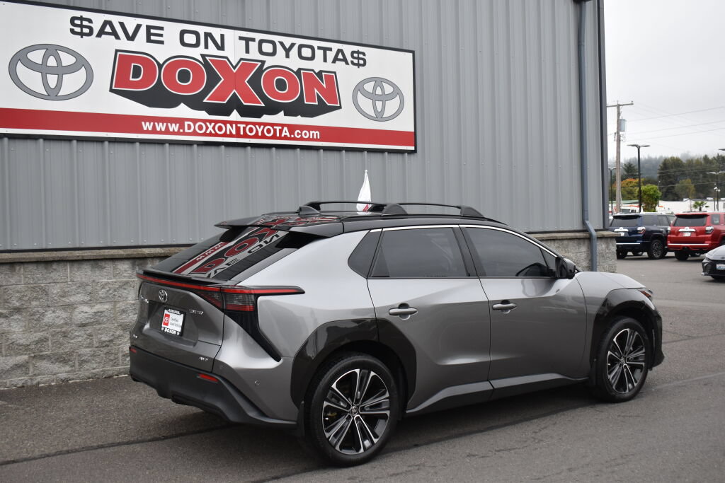 Certified 2024 Toyota bZ4X AWD w/ Weather Package image 5