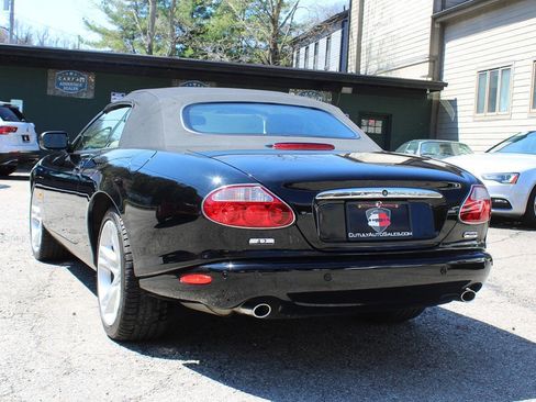 Used 2004 Jaguar XK8 Convertible image 40