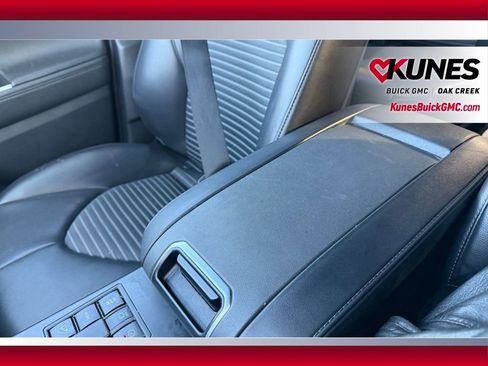 Used 2024 Toyota Highlander XSE image 21