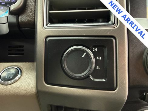 Used 2018 Ford F250 Platinum w/ Platinum Ultimate Package image 34