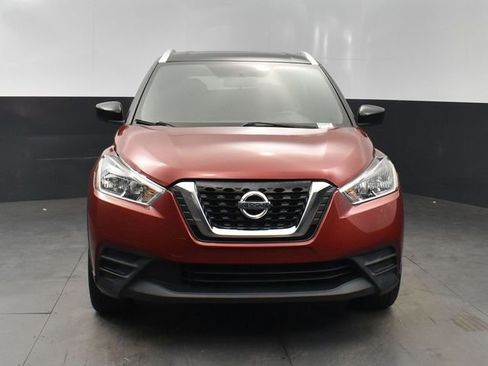 Used 2019 Nissan Kicks SV FWD image 25