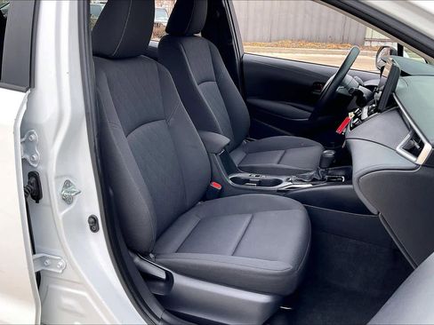 Used 2024 Toyota Corolla LE image 10