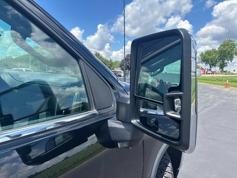 Used 2020 Chevrolet Silverado 2500 LTZ w/ LTZ Premium Package AWD/4WD image 35