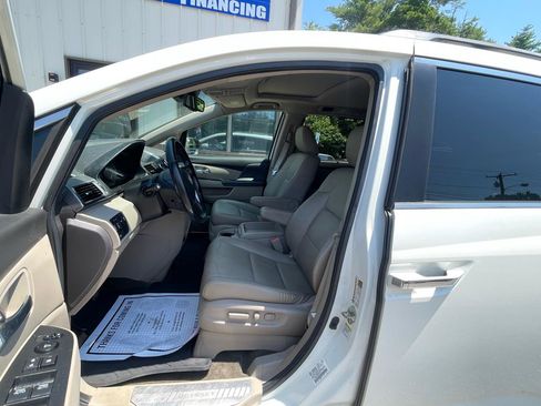 Used 2014 Honda Odyssey EX-L image 13