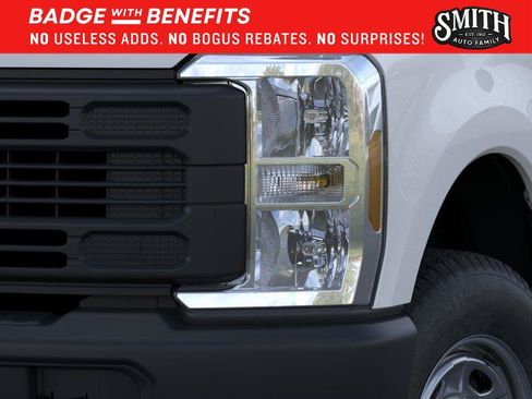 New 2026 Ford F250 XL w/ XL Driver Assist Package AWD/4WD image 19