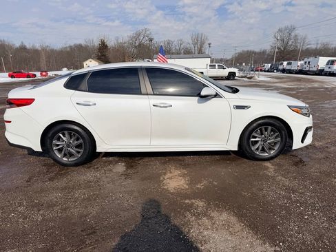 Used 2019 Kia Optima LX image 8