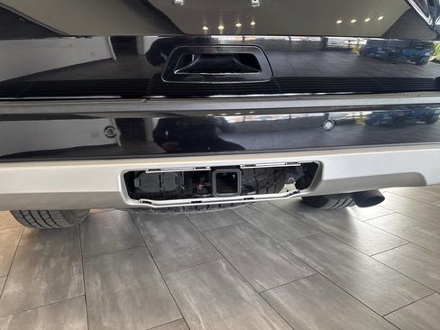 Used 2021 Ford Expedition Platinum image 13