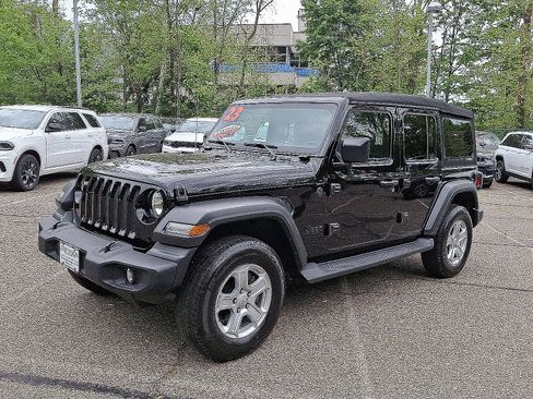 Certified 2023 Jeep Wrangler Unlimited Sport AWD/4WD image 3