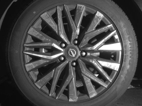 Used 2025 Nissan Altima 2.5 SV image 12