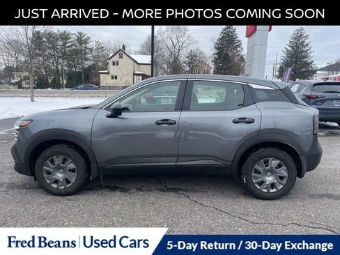 Certified 2025 Nissan Kicks S image 7