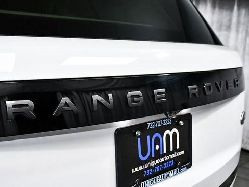 Used 2023 Land Rover Range Rover SE AWD/4WD image 90