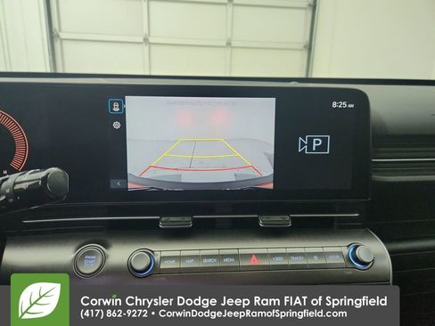 Used 2024 Hyundai Kona SEL image 25