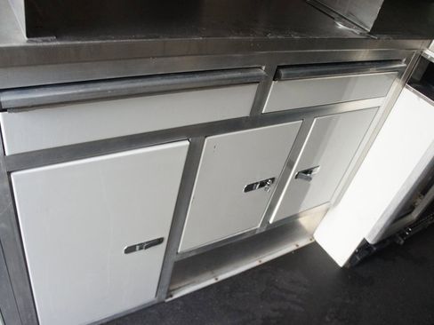 Used 2019 Mercedes-Benz Sprinter 4500 image 49