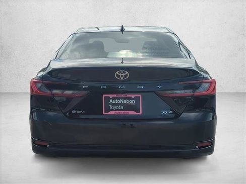 Used 2026 Toyota Camry XLE FWD image 6