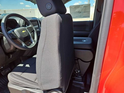 New 2026 Chevrolet Silverado 1500 W/T w/ WT Value Package AWD/4WD image 16