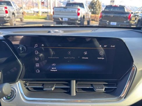 New 2026 Chevrolet Trax LT w/ Driver Confidence Package FWD image 22