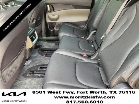 New 2026 Kia Carnival EX FWD image 19