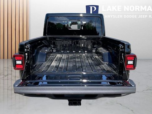 New 2026 Jeep Gladiator Mojave AWD/4WD image 23