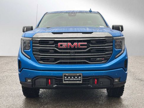 Used 2022 GMC Sierra 1500 AT4 w/ AT4 Premium Package image 8