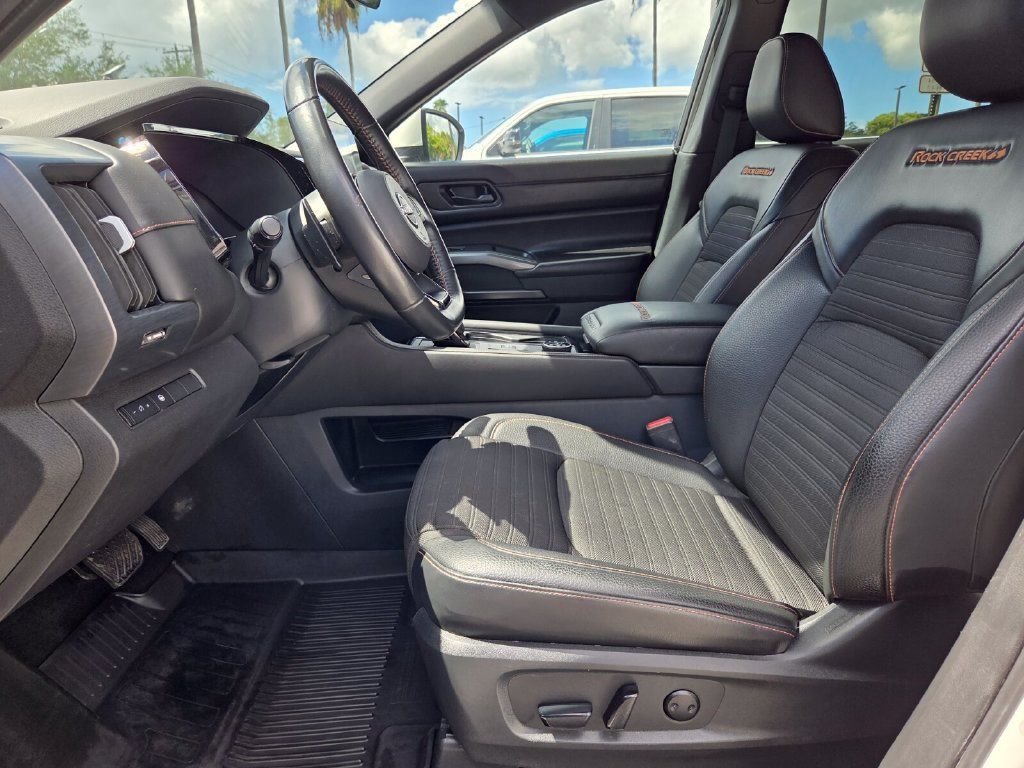 Used 2024 Nissan Pathfinder Rock Creek AWD/4WD image 13
