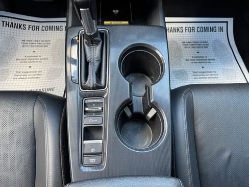Used 2022 Honda Civic Touring image 20