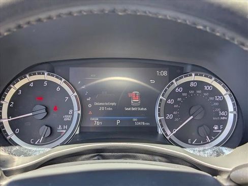Used 2023 Toyota Highlander XLE FWD image 11