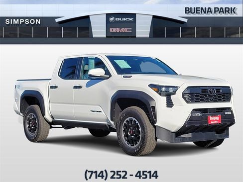 Used 2025 Toyota Tacoma TRD Off-Road w/ TRD Off Road Upgrade Package image 1