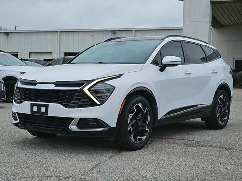 Certified 2024 Kia Sportage SX image 10