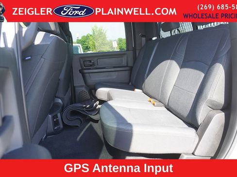 Used 2024 RAM 3500 Tradesman w/ Safety Group image 8