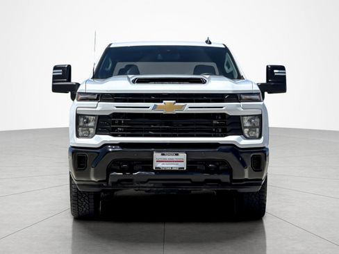 Used 2025 Chevrolet Silverado 2500 Custom w/ Custom Value Package AWD/4WD image 8