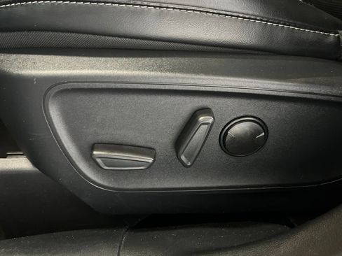 Used 2024 Ford Escape Platinum AWD/4WD image 22