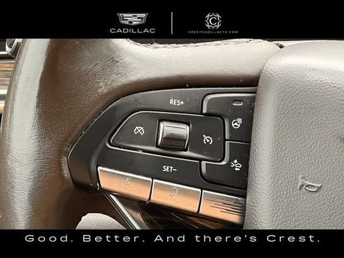 Used 2021 Cadillac Escalade Premium Luxury AWD/4WD image 13