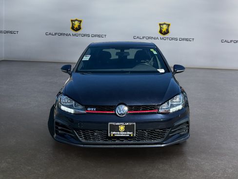 Used 2018 Volkswagen GTI S FWD image 8