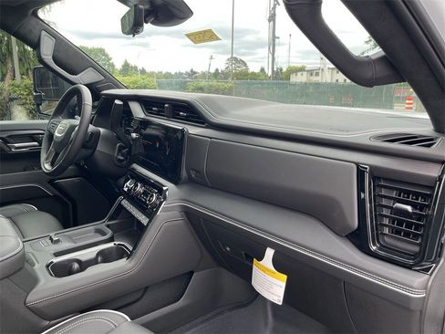 New 2025 GMC Sierra 2500 AT4X w/ AT4X AEV Edition image 30