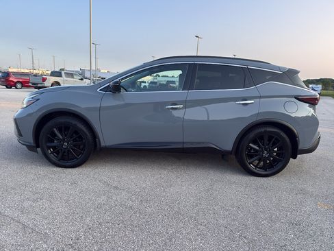 Certified 2023 Nissan Murano SV w/ SV Midnight Edition Package AWD/4WD image 6