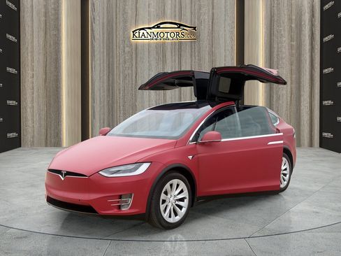 Used 2017 Tesla Model X 75D AWD/4WD image 25