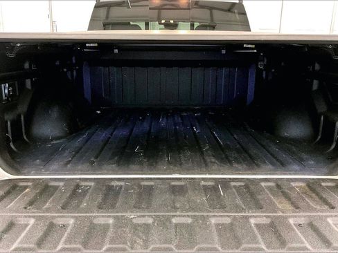 Used 2025 RAM 1500 Tradesman w/ Night Edition image 32