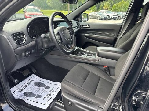 Used 2025 Dodge Durango GT RWD image 5