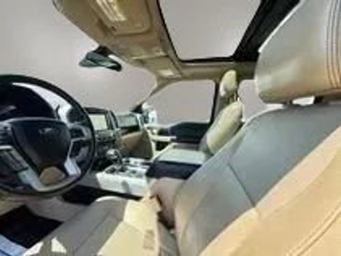 Used 2015 Ford F150 Lariat w/ Equipment Group 502A Luxury AWD/4WD image 9
