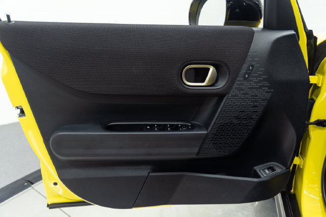 Certified 2025 MINI Cooper S FWD image 11