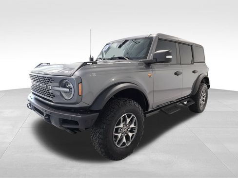Used 2024 Ford Bronco Badlands AWD/4WD image 8