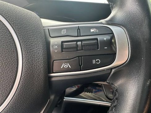 Used 2023 Kia Sportage EX FWD image 17