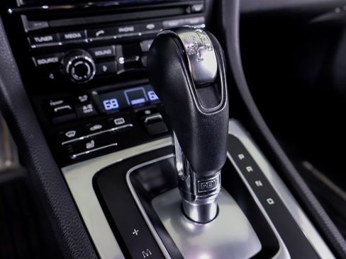 Used 2015 Porsche 911 Carrera 4S AWD/4WD image 12