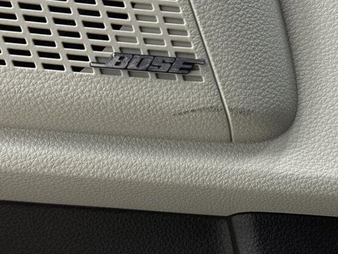 Used 2024 Kia Carnival SX Prestige image 27