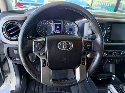 Used 2021 Toyota Tacoma SR5 image 23