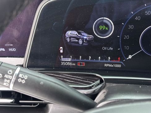 Used 2023 Cadillac Escalade Sport image 32