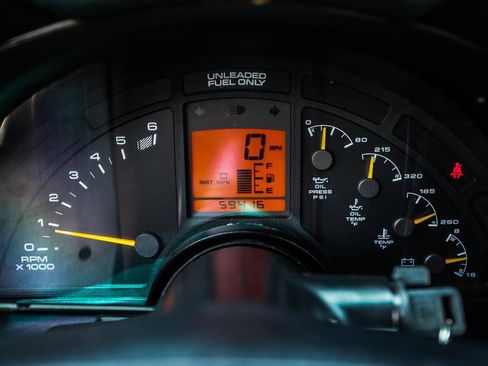 Used 1995 Chevrolet Corvette image 6