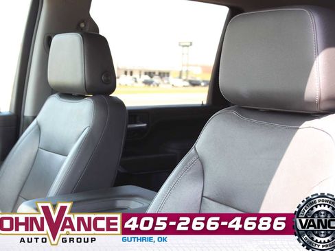 Used 2020 Chevrolet Silverado 2500 LTZ w/ Z71 Off-Road Package AWD/4WD image 26